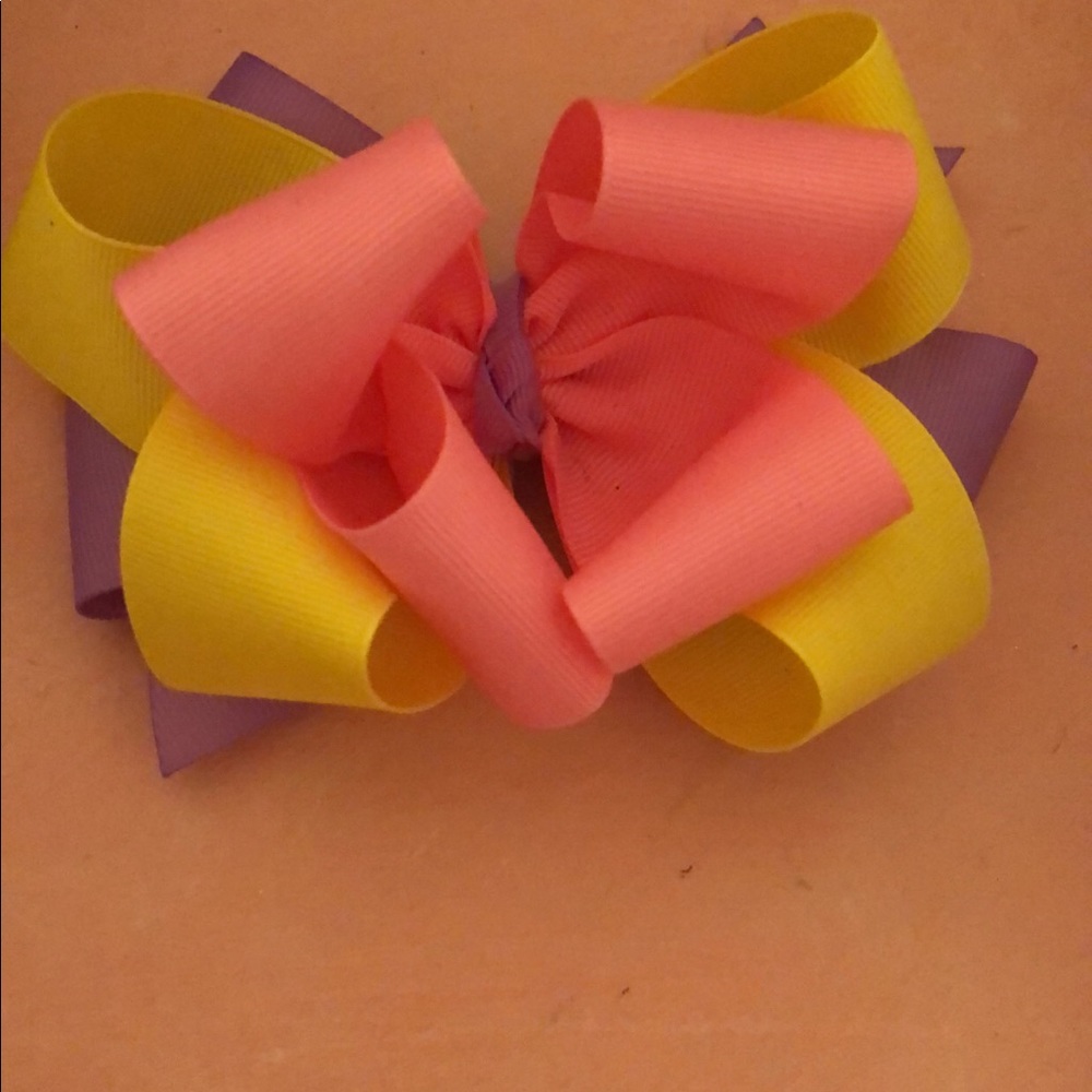Bows! - Picture 5 of 8